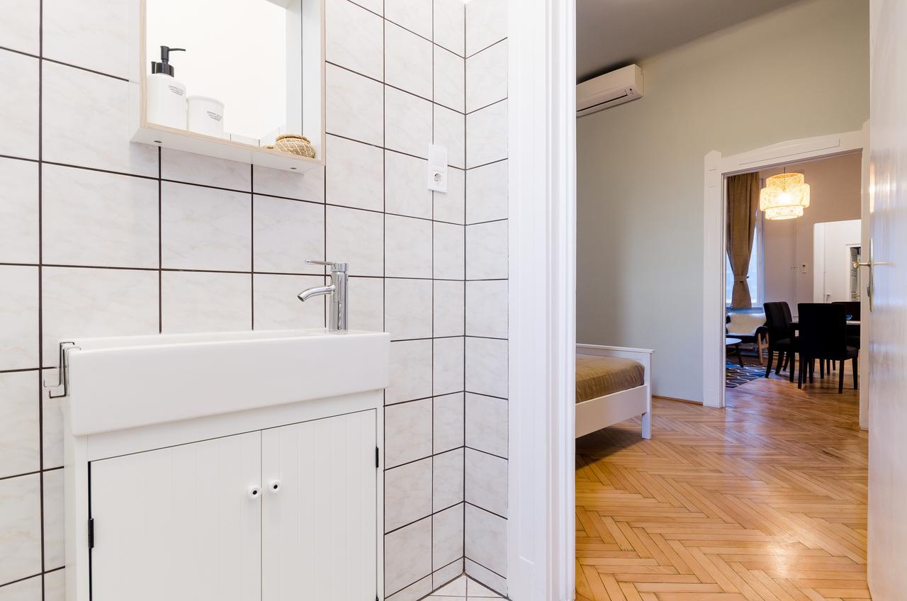 Oregano Apartment ブダペスト エクステリア 写真